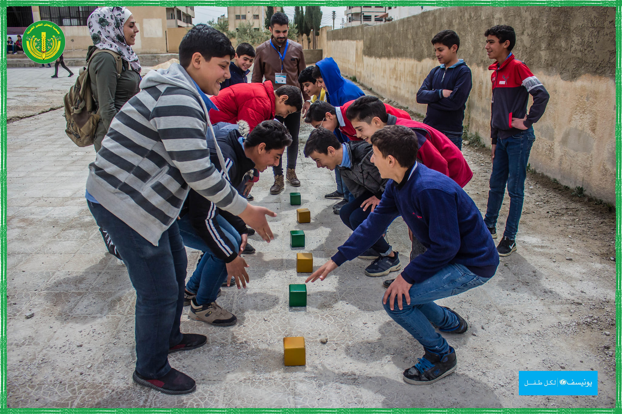 الأطفال قصة حلم وقصيدة أمل وخاطرة عذوبة 🥰💚.